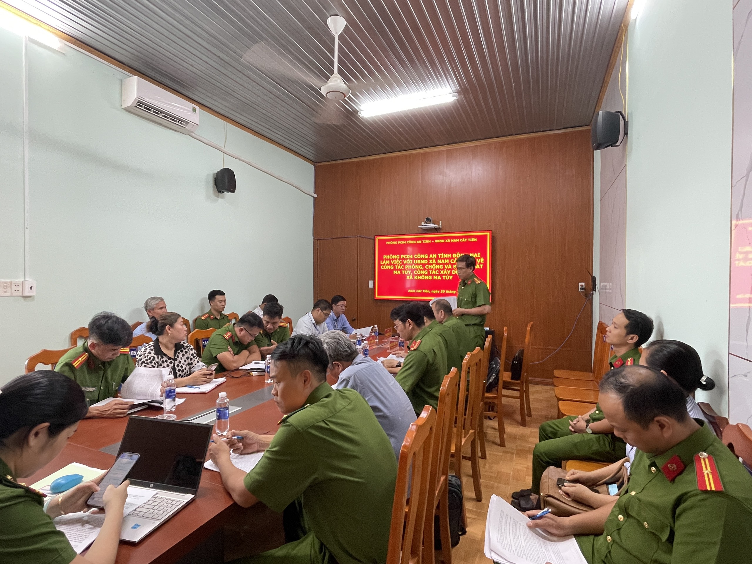 z7638657449046 006 3169dd7f6093e905a622bc81ef74ddef