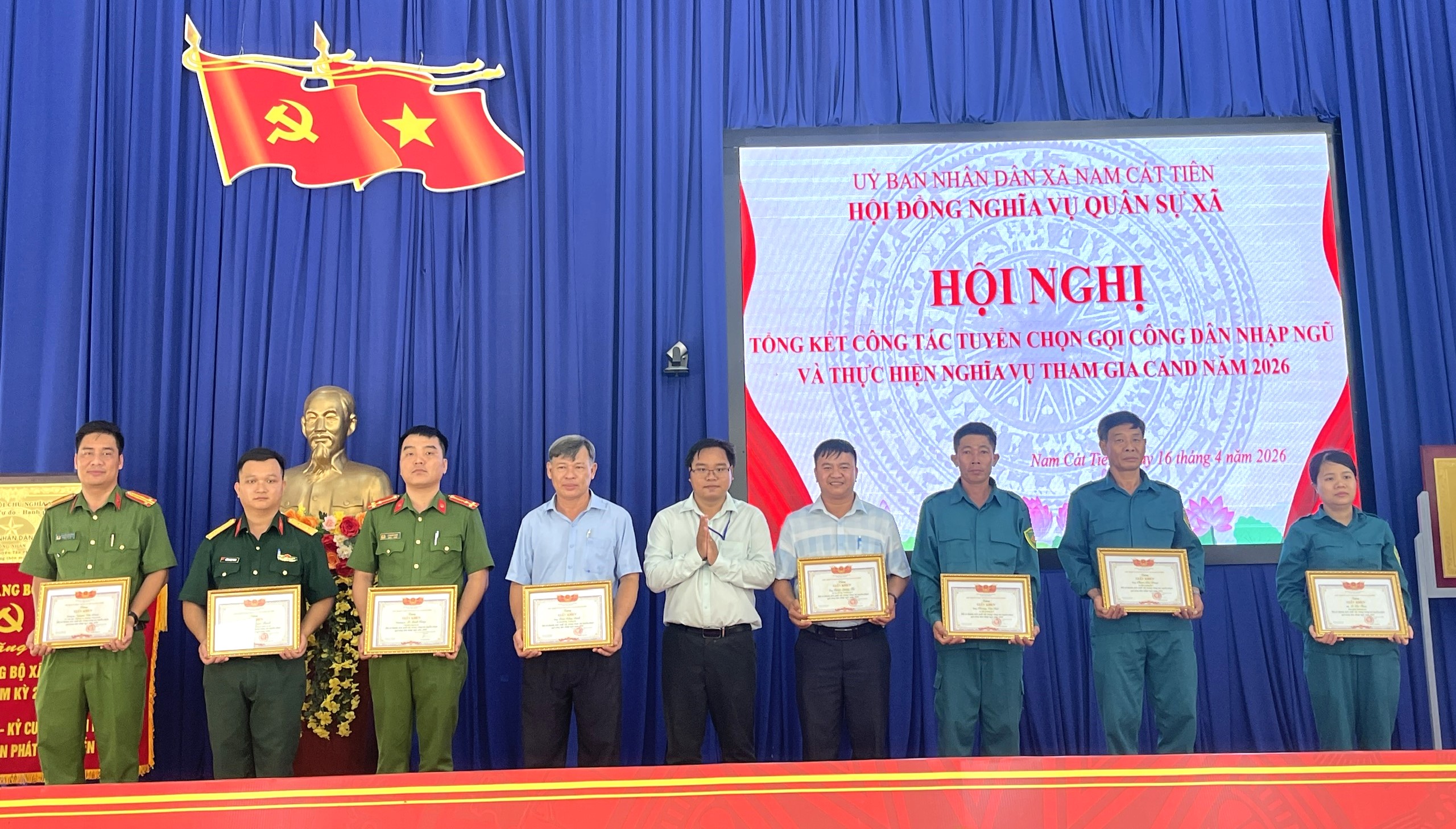 z7734063862843 b6f634fb8d890b779f96c1e25b79cf3a